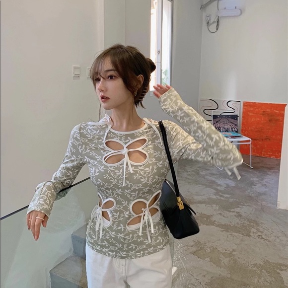 Vintage Floral Cut Out Long Sleeve Shirt - Picture 8 of 14